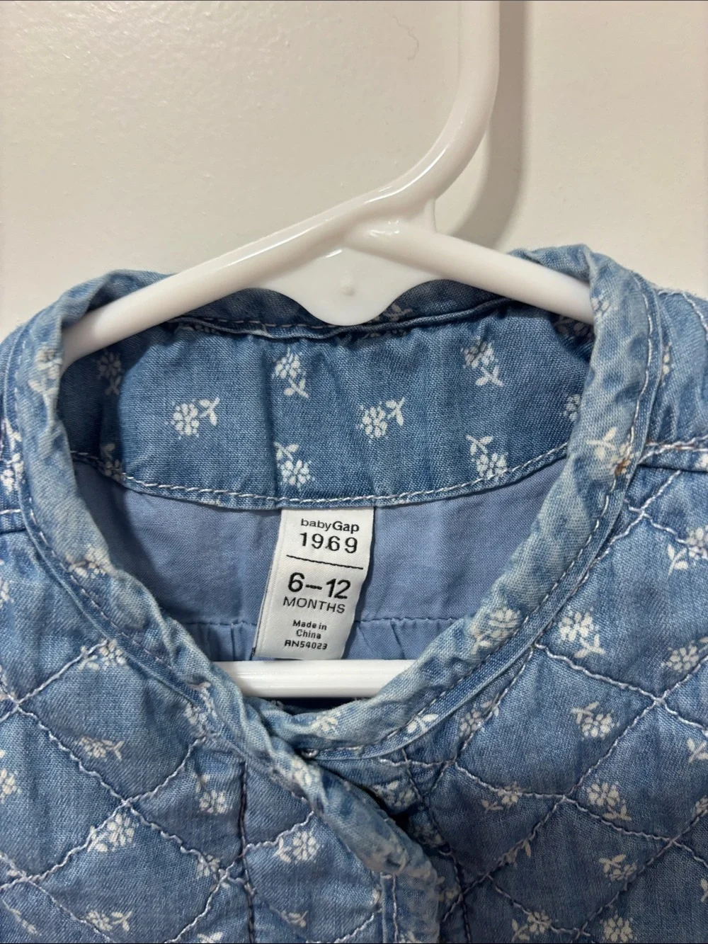 GAP Light Blue Denim Quilted Floral Puffer Jacket